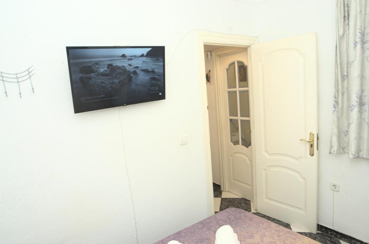Habitacion En El Corazon Del Centro De Malaga Bagian luar foto