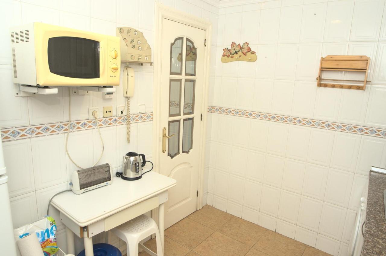 Habitacion En El Corazon Del Centro De Malaga Bagian luar foto
