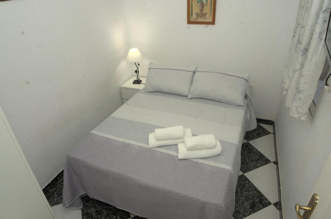Habitacion En El Corazon Del Centro De Malaga Bagian luar foto